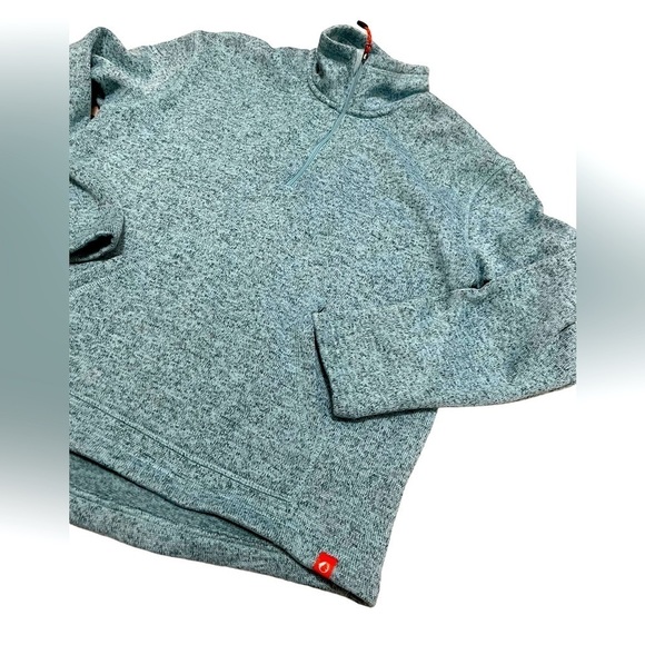 THE AMERICAN OUTDOORSMAN FOR WOMEN SWEATER. - Picture 3 of 4